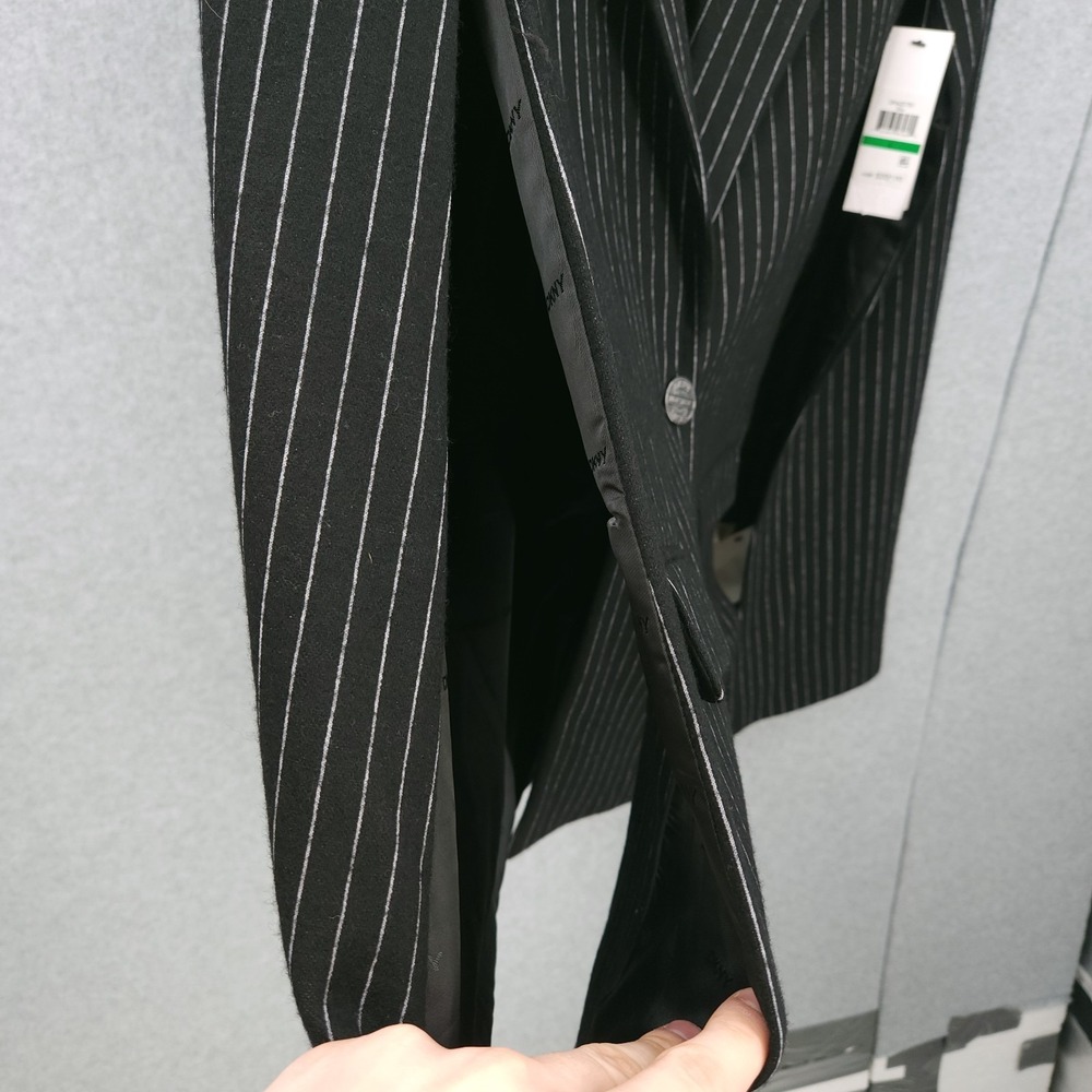 DKNY‎ Pinstriped Cape Jacket Button Closure Collared Black Womens Size L NWT - Picture 6 of 12